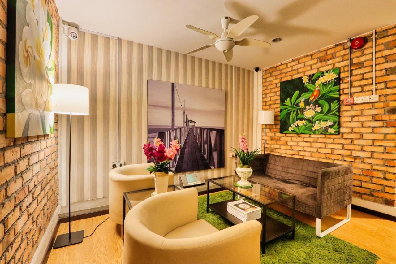Bata Merah Boutique Hotel Banting  Buitenkant foto