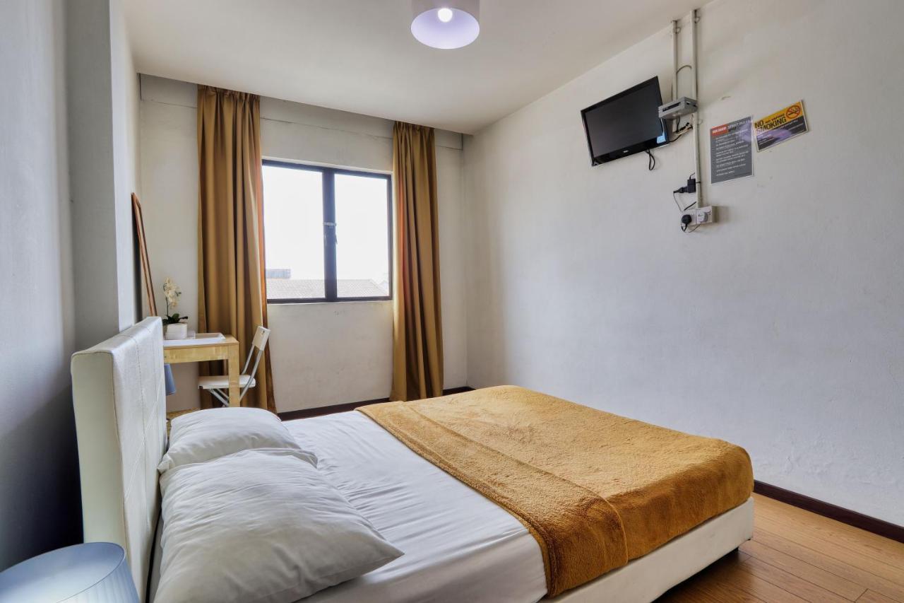 Bata Merah Boutique Hotel Banting  Buitenkant foto