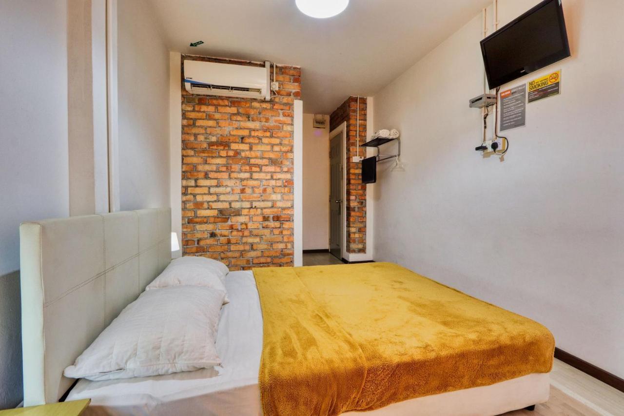 Bata Merah Boutique Hotel Banting  Buitenkant foto