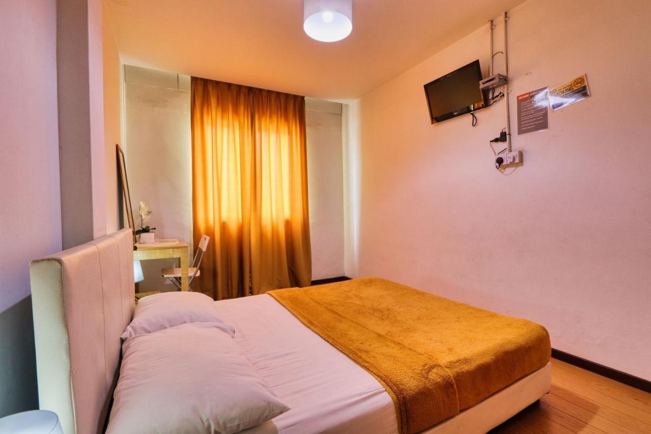 Bata Merah Boutique Hotel Banting  Buitenkant foto